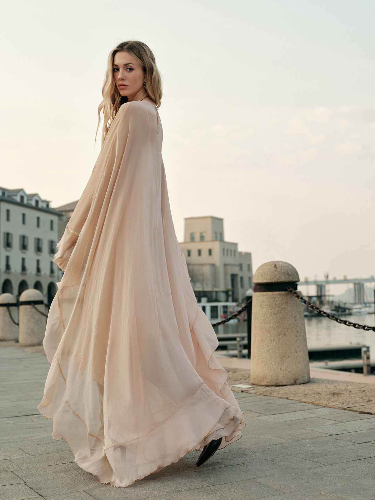 Women's Chiffon Cape Sleeve Maxi Evening Dress-Vestioflux